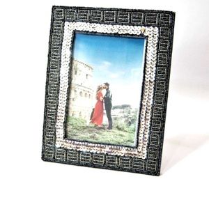 𝅺Glittery Gray Black Sequined Beaded Photo frame Picture holder for 4x6 photos